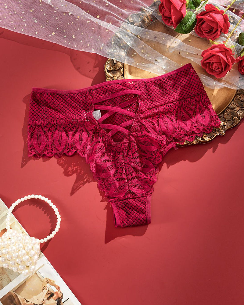 Plus Size High-Waist Criss-Cross Lace Panties